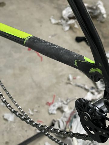 Used Cannondale SuperSix EVO Campagnolo Chorus 2017 Road & Gravel, Green — image 12 of 12
