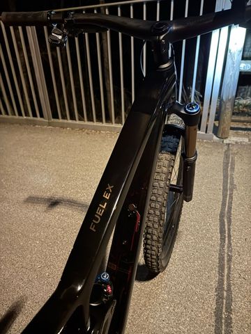 Käytetty Trek Fuel ex SRAM X0 Eagle AXS (T-Type) 2025 Mountainbike — kuva 15 / 21