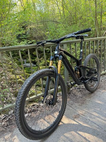 Käytetty Trek Fuel ex SRAM X0 Eagle AXS (T-Type) 2025 Mountainbike — kuva 21 / 21