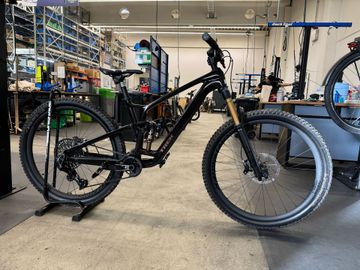 Käytetty Trek Fuel ex SRAM X0 Eagle AXS (T-Type) 2025 Mountainbike — kuva 9 / 21