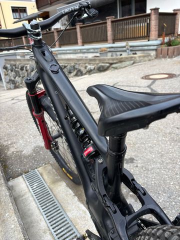Used Specialized Turbo Levo Sram Eagle Transmission GX 2023 Mountainbike, Black — image 5 of 6
