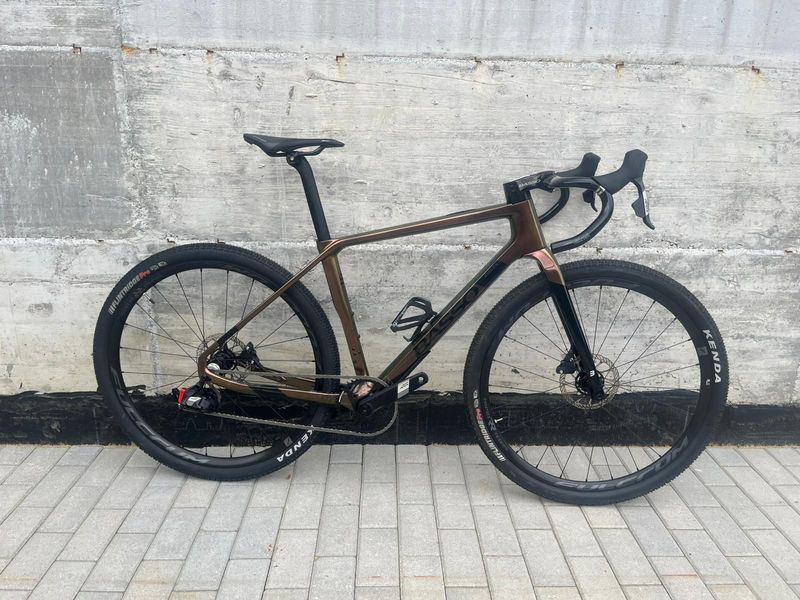 Käytetty Basso Palta Sram Apex 2024 Road & Gravel