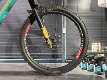 Brugt Specialized Demo Race 29 2020 Mountainbike — billede 4 af 5