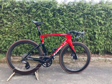 Brugt Pinarello F7 ULTEGRA Di2 2023 Frameset 2023 Road & Gravel — billede 1 af 13