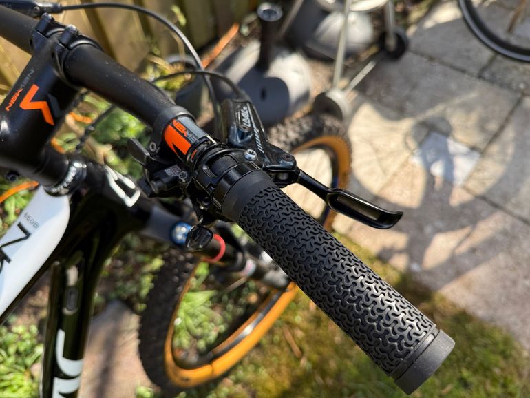 Used Isaac Baryon SRAM XX1 2017 Mountainbike — image 6 of 17