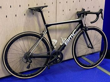 Used BMC Teammachine SLR02 TWO 2018 2018 Racefiets & gravel