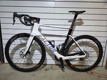 Used Factor Ostro SRAM Force eTap AXS 2026 Road & Gravel