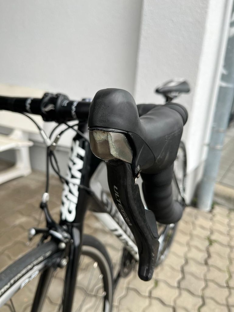 Used Giant TCR Advanced 2012 2012 Road & Gravel, Black — image 6 of 9