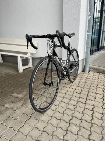 Used Giant TCR Advanced 2012 2012 Road & Gravel, Black — image 1 of 9