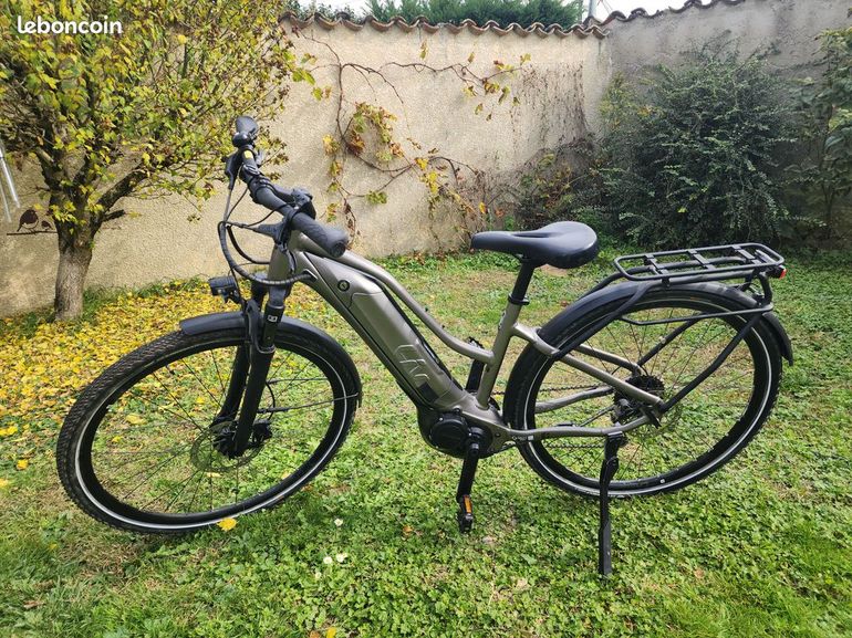 Used Giant Amiti E+3 2023 Road & Gravel, Hellgrau — image 3 of 6
