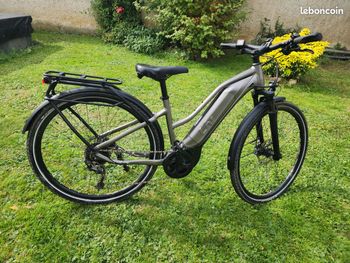 Used Giant Amiti E+3 2023 Road & Gravel, Hellgrau — image 2 of 6