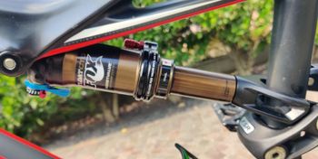 Used Specialized Stumpjumper FSR Expert Carbon 29 2016 Mountainbike — image 6 of 7