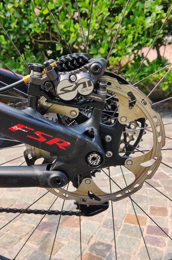 Used Specialized Stumpjumper FSR Expert Carbon 29 2016 Mountainbike — image 3 of 7