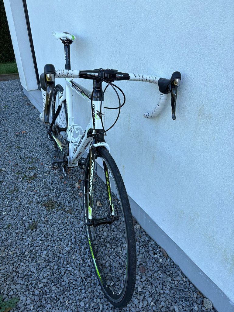 Used Merida Scultura Shimano Dura Ace 2012 Road & Gravel, White — image 5 of 13