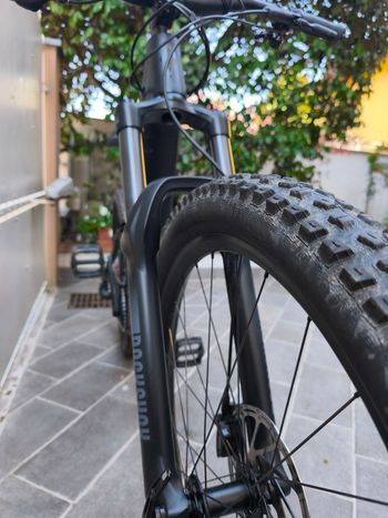 Used Specialized Turbo Levo Alloy 2023 2023 Mountainbike, Black, 29, 27.5 — image 7 of 10