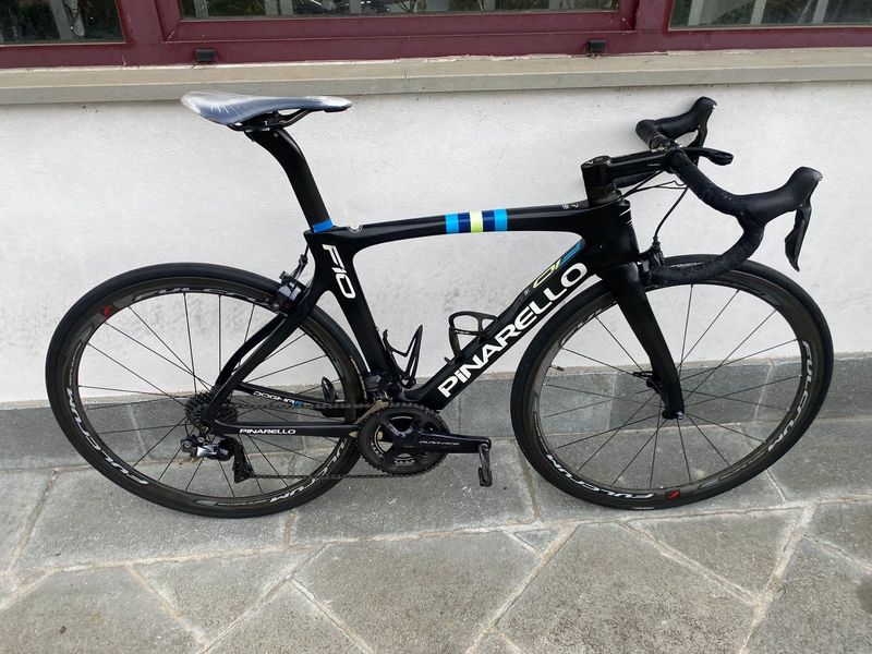 Tweedehands Pinarello Dogma Shimano Dura Ace Di2 2019 Road & Gravel