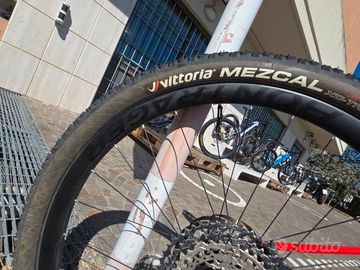 Trek Supercaliber 9.8 XT 2020 2020 Mountainbike d'occasion — image 4 sur 4