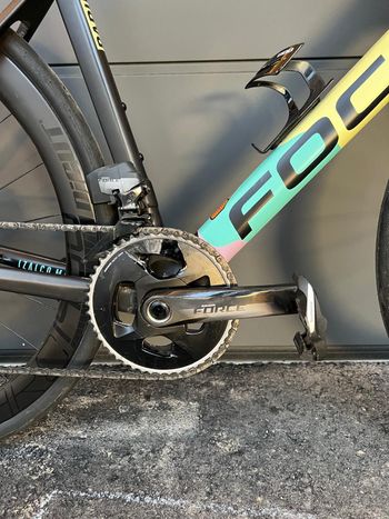 Used Focus IZALCO MAX DISC PARI 2022 2022 Road & Gravel — image 9 of 15