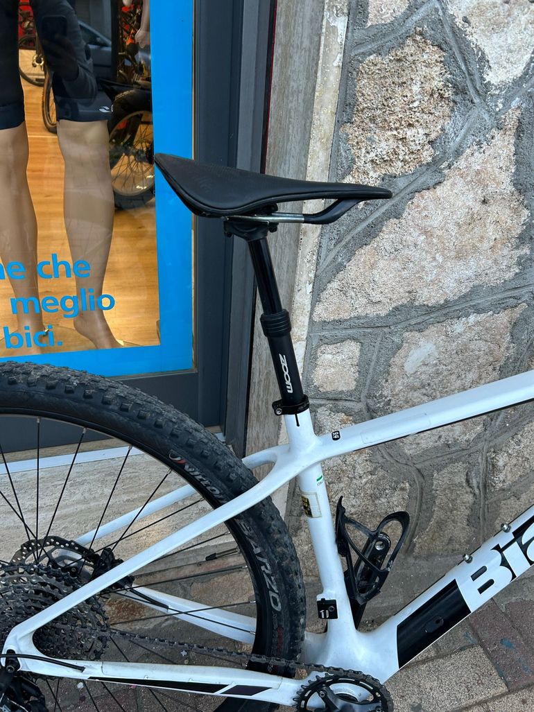 Used Bianchi Nitron 9.4 XT/Deore 1x12 2025 2025 Mountainbike, Bianco — image 3 of 9