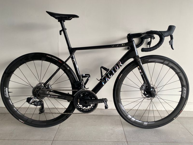 Brugt Factor O2 V.A.M Disc Carbon 2024 Road & Gravel — billede 1 af 13