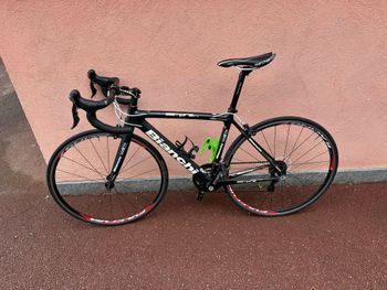 Used Bianchi Sempre Pro Ultegra 2014 2014 Road & Gravel, Black — image 1 of 9