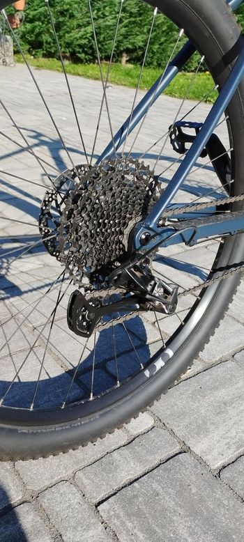 Used Orbea ALMA H10-EAGLE 2022 2022 Mountainbike, Blue, 29 — image 3 of 6