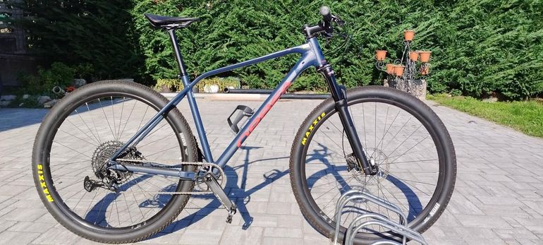 Used Orbea ALMA H10-EAGLE 2022 2022 Mountainbike, Blue, 29 — image 1 of 6