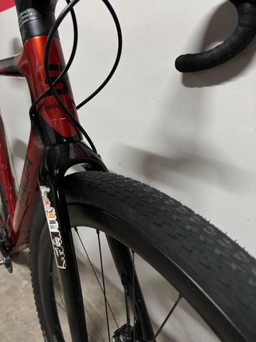 Used Basso Palta Custom Shimano GRX 2022 Road & Gravel, Red — image 9 of 14