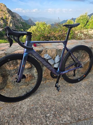 Gebrauchtes Giant Propel Advanced 1 2025 2025 Road & Gravel, Grün — Bild 3 von 3