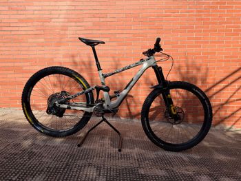 Specialized, Enduro SRAM GX Eagle AXS