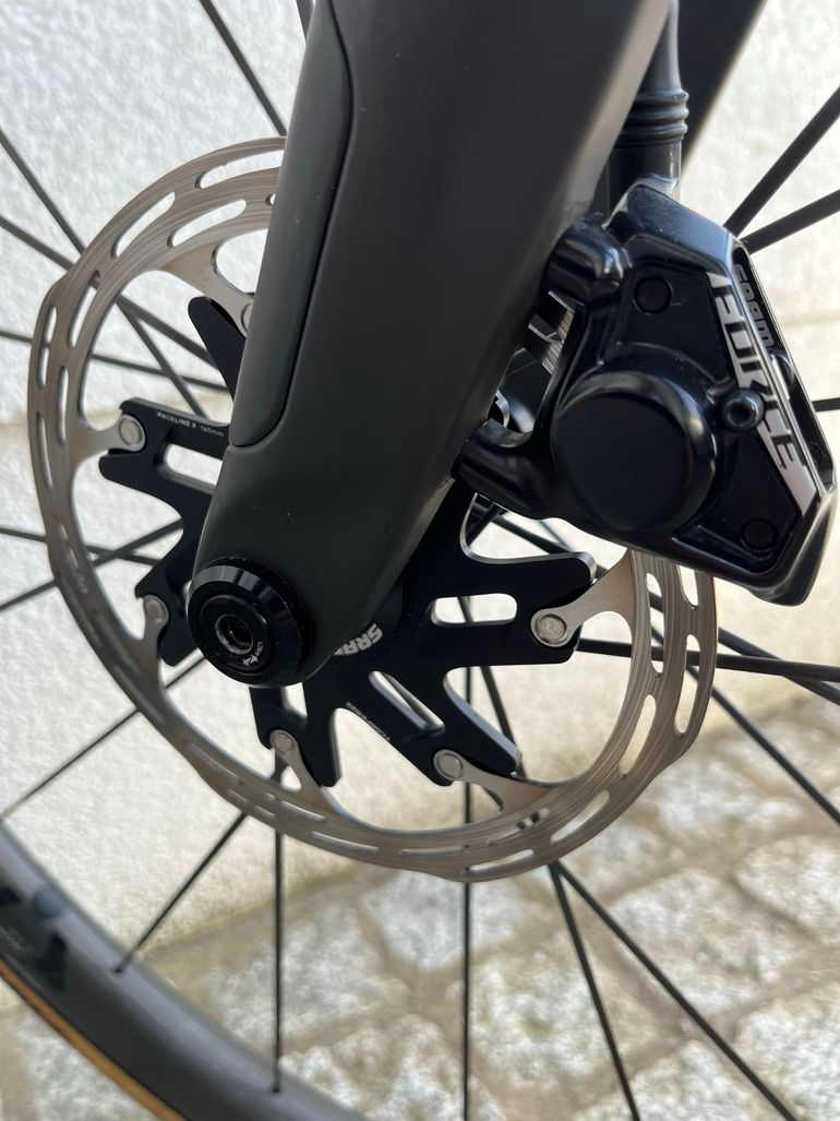 Used Scott Addict RC SRAM Red eTap AXS 2023 Road & Gravel, Black — image 9 of 9