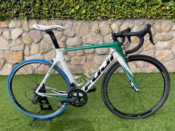 Used Fuji Transonic 2.3 2015 2015 Road & Gravel, White — image 1 of 6