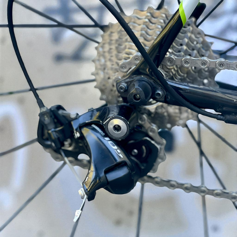 Used Cannondale Supersix Shimano 105 2013 Road & Gravel, Black — image 2 of 9