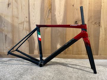 Tweedehands Colnago C68 Road Frameset 2024 Road & Gravel