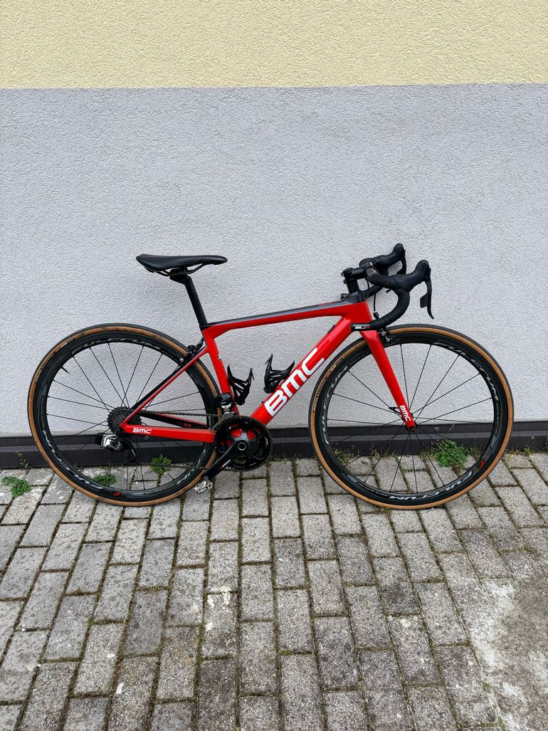 Used BMC Teammachine SRAM Red 2019 Road & Gravel — image 1 of 7