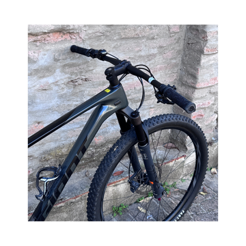 Gebrauchtes Giant Xtc Advanced 1.5 2023 Mountainbike, Hellgrau — Bild 4 von 5