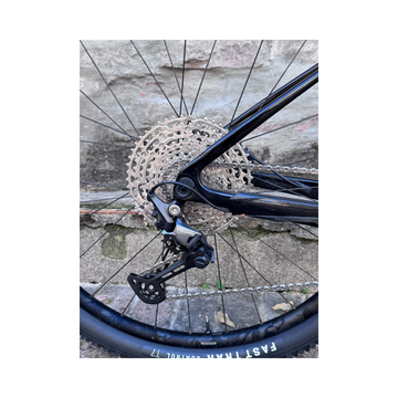 Gebrauchtes Giant Xtc Advanced 1.5 2023 Mountainbike, Hellgrau — Bild 3 von 5