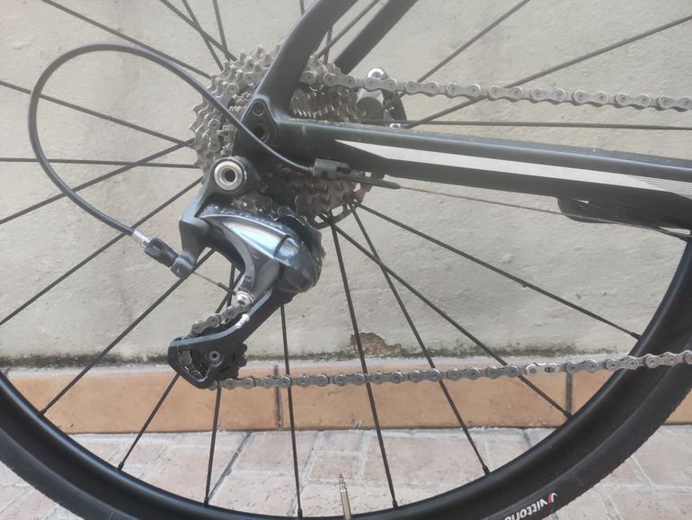 Used BMC Roadmachine 02 TWO 2018 2018 Road & Gravel, Black — image 2 of 11
