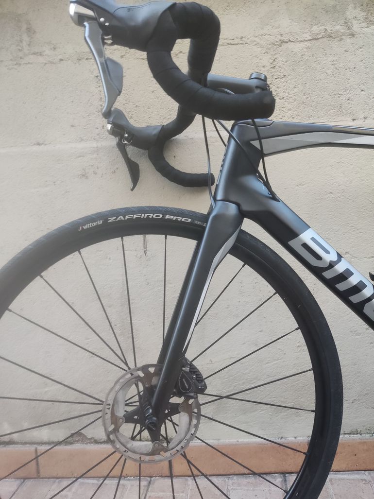 Used BMC Roadmachine 02 TWO 2018 2018 Road & Gravel, Black — image 6 of 11