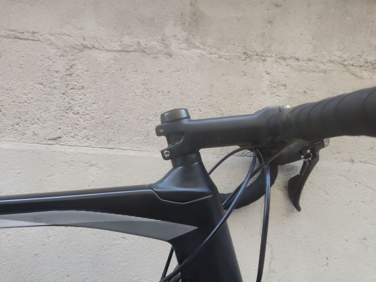 Used BMC Roadmachine 02 TWO 2018 2018 Road & Gravel, Black — image 4 of 11