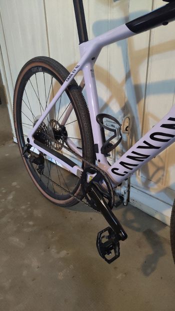Used Canyon Grail CF SL 7 AXS 2024 2024 Road & Gravel, White — image 3 of 4