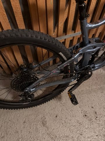 Liv Intrigue LT 2 2023 2023 Mountainbike d'occasion — image 3 sur 5