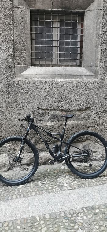 Used Orbea Oiz Shimano SLX 2024 Mountainbike — image 3 of 12