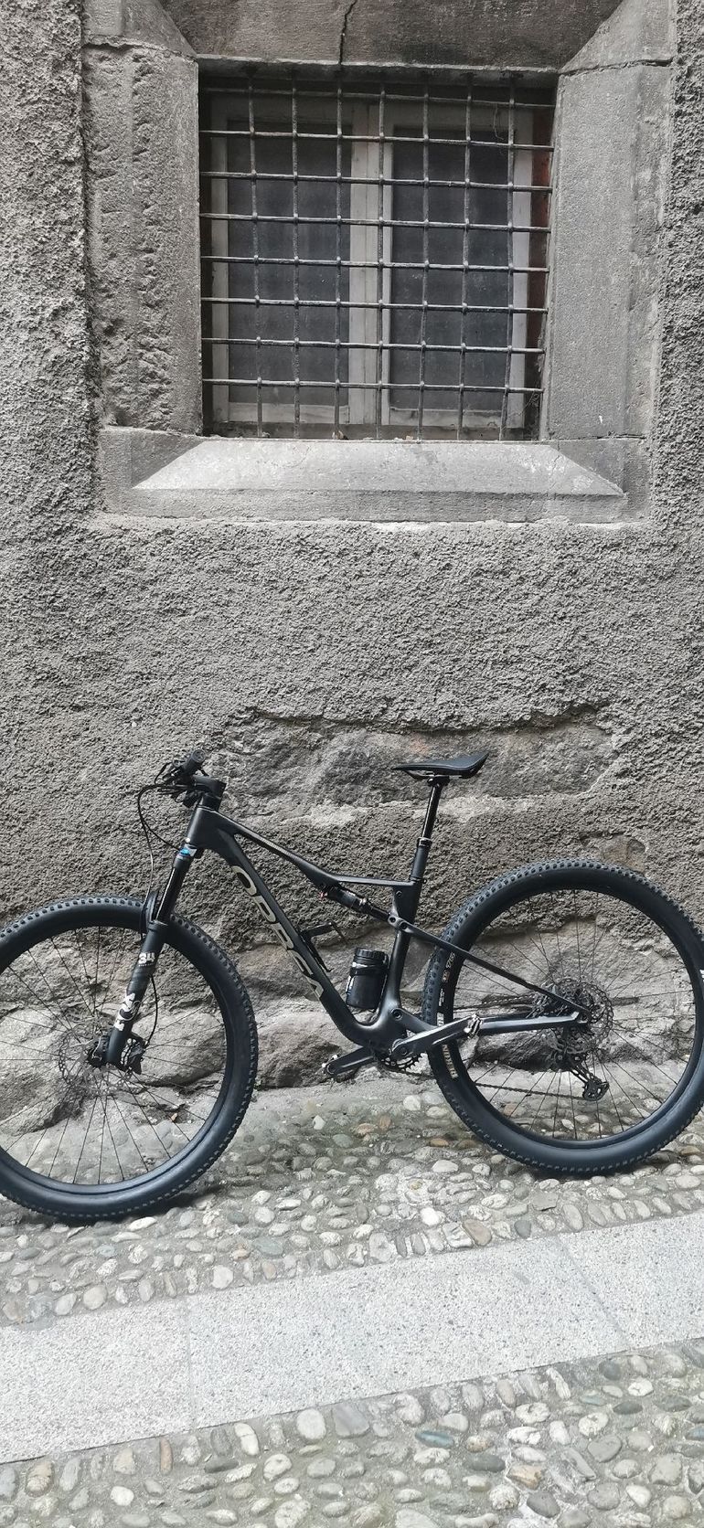 Used Orbea Oiz Shimano SLX 2024 Mountainbike — image 3 of 12