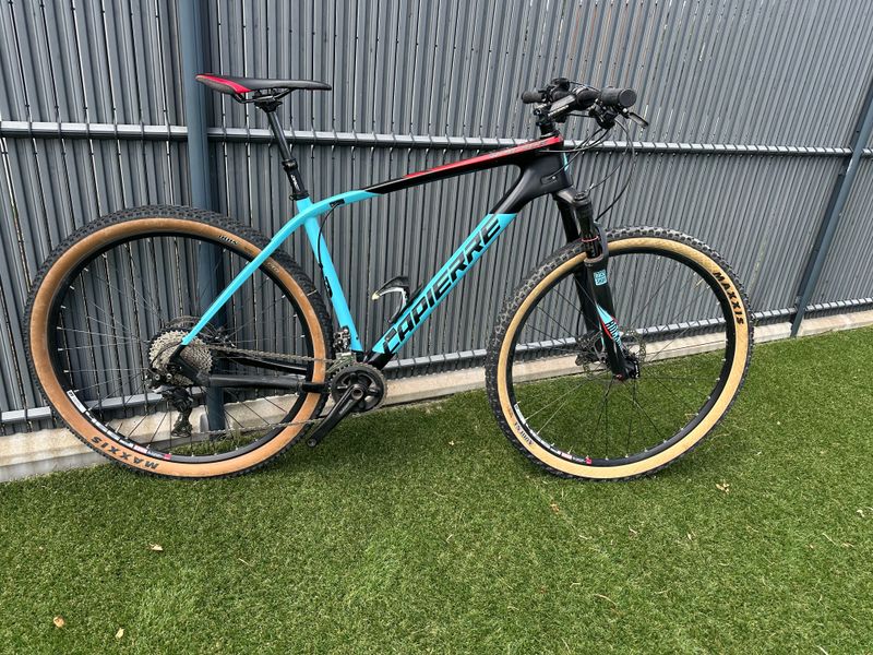 Used Lapierre Prorace Shimano Deore XT 2017 Mountainbike, Blue — image 7 of 12