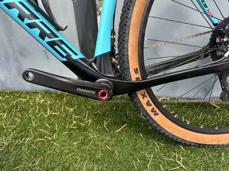 Used Lapierre Prorace Shimano Deore XT 2017 Mountainbike, Blue — image 4 of 12