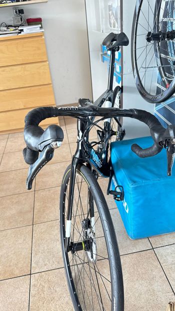 Used Wilier Cento1AIR SHIMANO ULTEGRA Di2 8070 2020 2020 Road & Gravel, Black — image 4 of 5