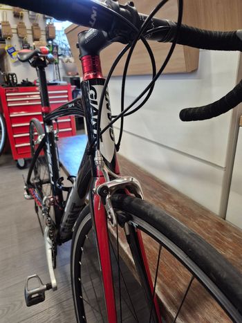 Used Giant Defy 3 2011 2011 Road & Gravel, Black — image 5 of 6