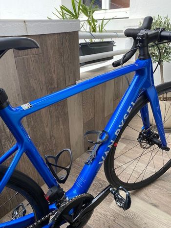 Used Van rysel 12-Speed Road Bike SRAM Rival eTap AXS 2025 Road & Gravel, Blue — image 5 of 9