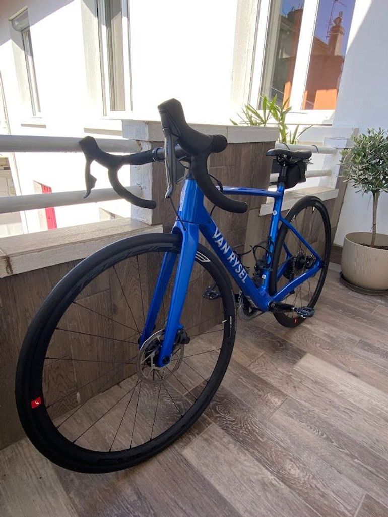 Used Van rysel 12-Speed Road Bike SRAM Rival eTap AXS 2025 Road & Gravel, Blue — image 3 of 9